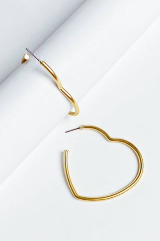 Accessorize Like a Goddess — 5 Quick Style Upgrades Under $20