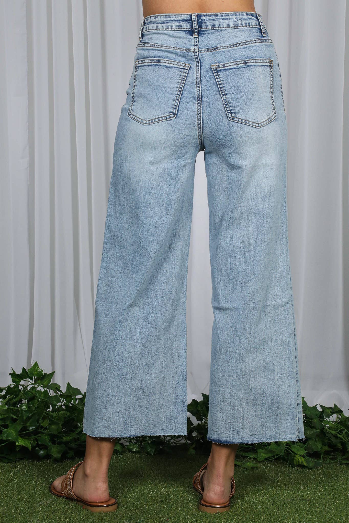 Wide Leg Stretchy Casual Buttoned Washed Denim Jean