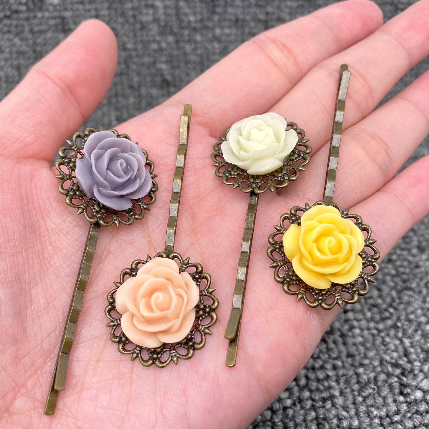 Forest Style Resin Flower Hairpin: White