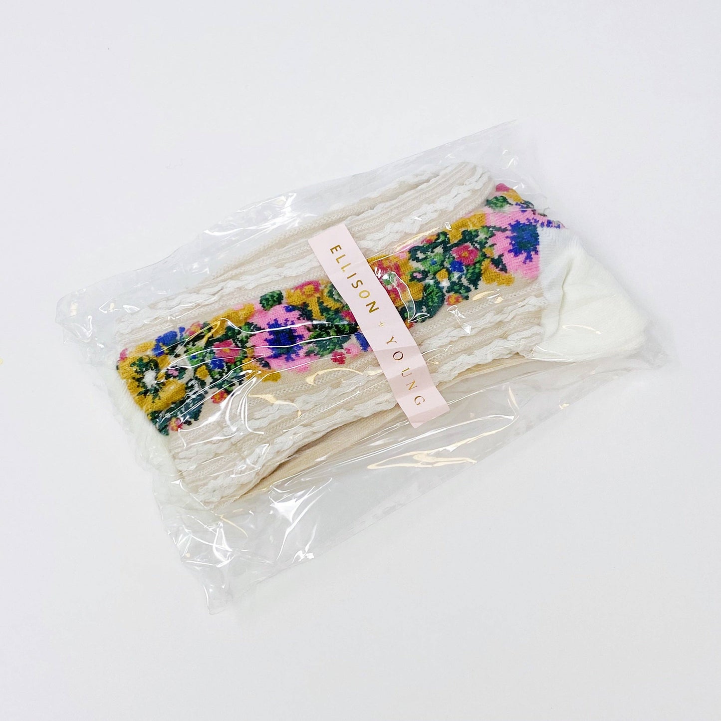 Noble Floral Beauty Socks: White