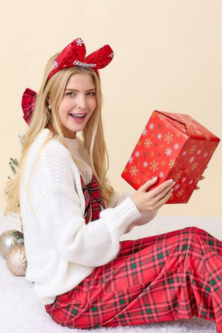 Christmas Sweater With Plaid Ribbon Bow Patch: HUNTER GREEN