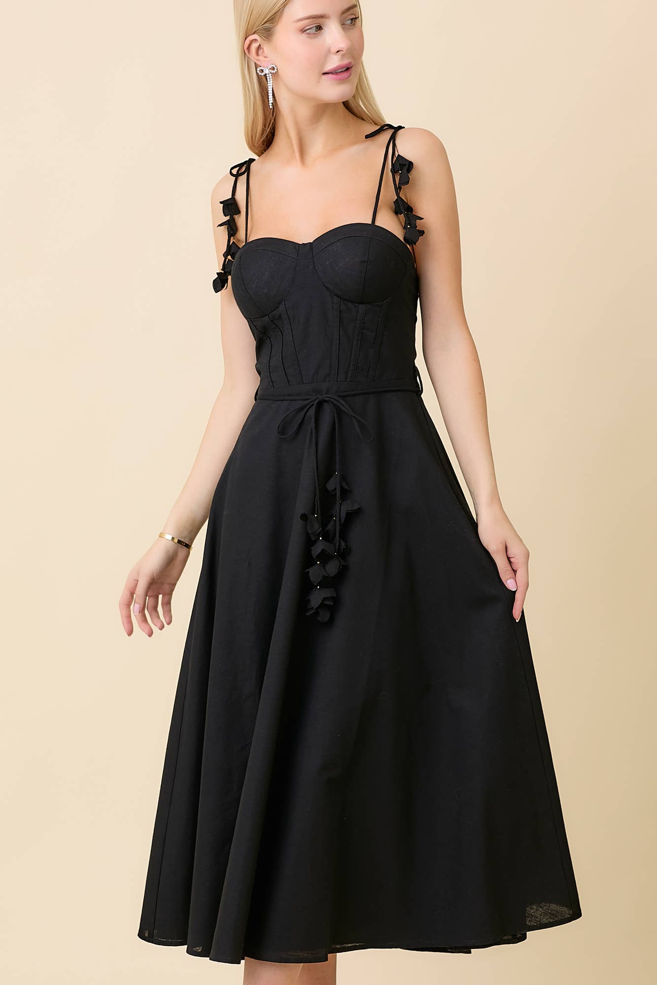 Tie Belt Flare Midi Dress: BLACK