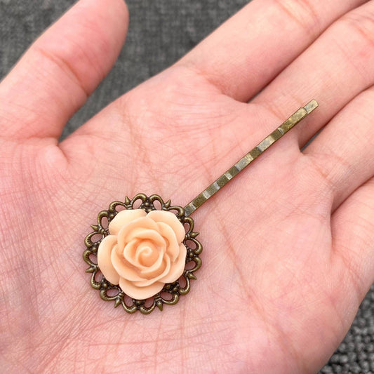 Forest Style Resin Flower Hairpin: Pink