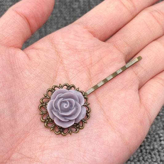 Forest Style Resin Flower Hairpin: Purple