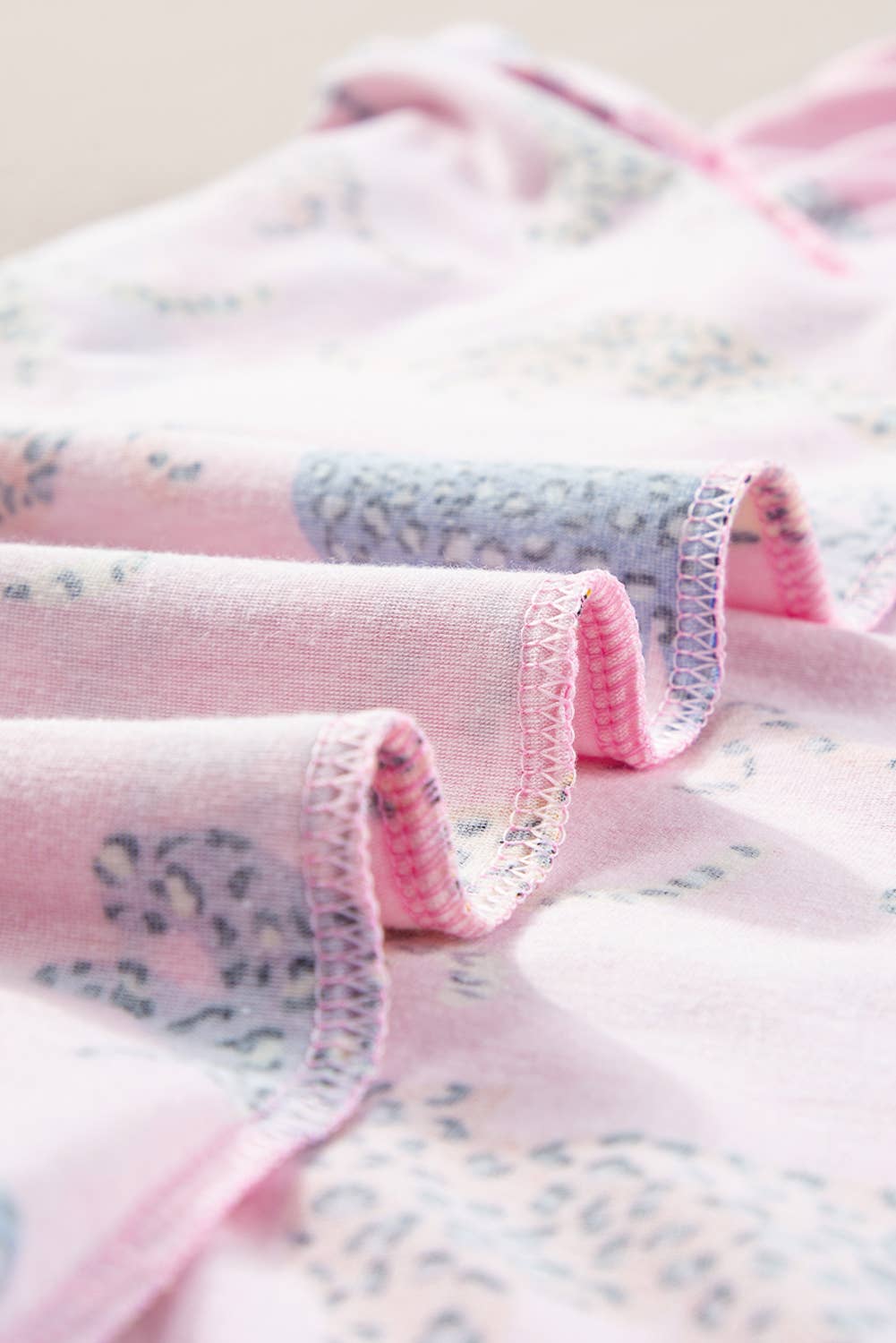 Pink Animal Print  Pajamas 2pcs Shirt & Shorts Set |