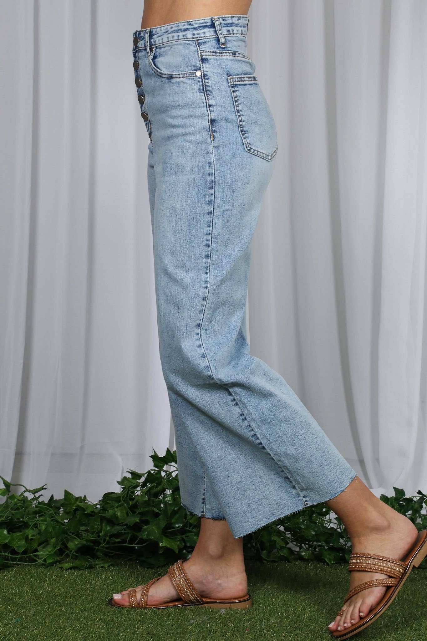Wide Leg Stretchy Casual Buttoned Washed Denim Jean