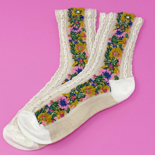 Noble Floral Beauty Socks: White