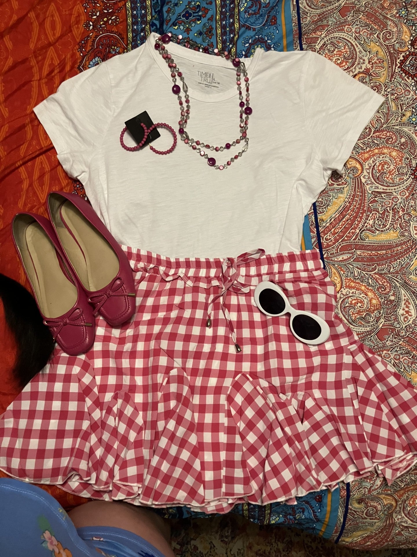 Metal Trim Ruffle Gingham Check Short: FUCHSIA
